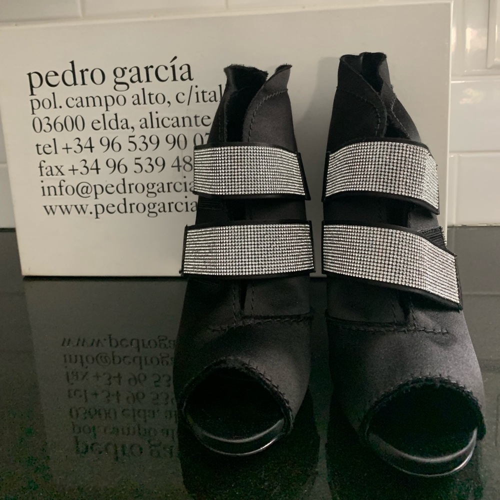 Pedro Garcia Satin Booties